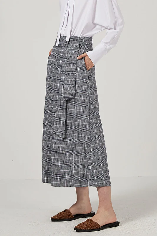 Choose Party | Quartilla Pants Trendy Tapered Pants