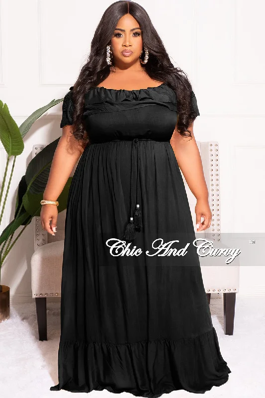 Final Sale Plus Size Off the Shoulder Ruffle Maxi Dress in Black Trendy Maxi Dress with Lace