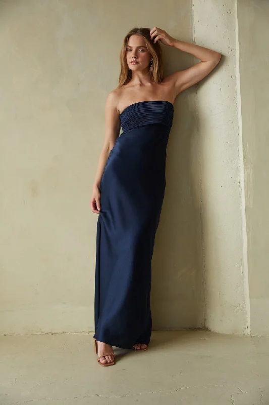 Carolee Pleated Satin Maxi Dress Stylish A-Line Maxi Dress