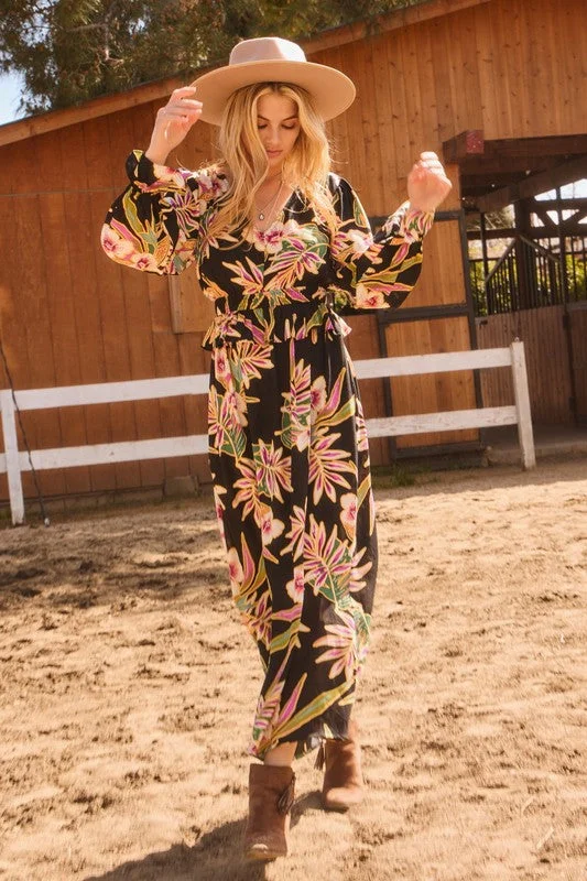 Oddi V-Neck Floral Print Maxi Dress in Black Multi Cozy Maxi Dress with Slit