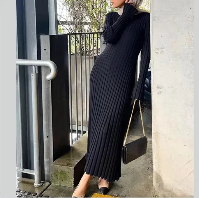 Ribbed Knit Maxi Dress: Elegant Autumn Style (Modest style dress) Comfortable Fitted Maxi Dress Ribbed Knit Maxi Dress: Elegant Autumn Style (Modest style dress) Comfortable Fitted Maxi Dress