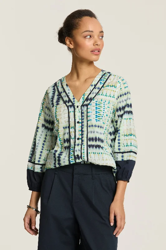 Essence Shirt Notch Collar Peter Pan Collar Cowl Neck