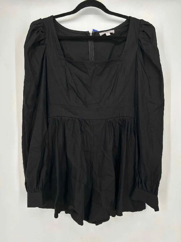 Chelsea 28 Size M Black Dress