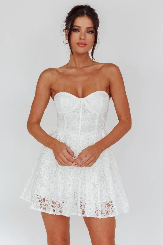 Harriette Sweetheart Lace Mini Dress Off White Stylish Puff Sleeve Mini Dress