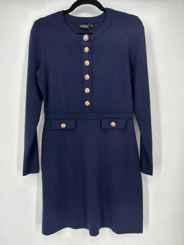 Nenona Size M Navy Dress