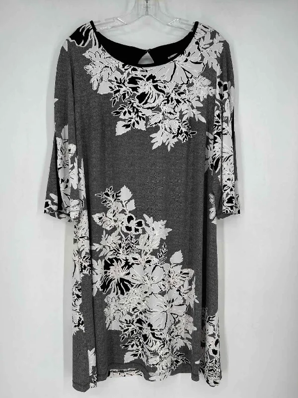 Sandra Darren Size 14W Gray Print Dress