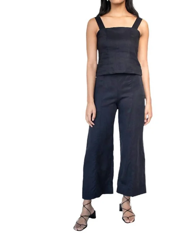 Clean Jeans In Black Classic Button Fly Jeans