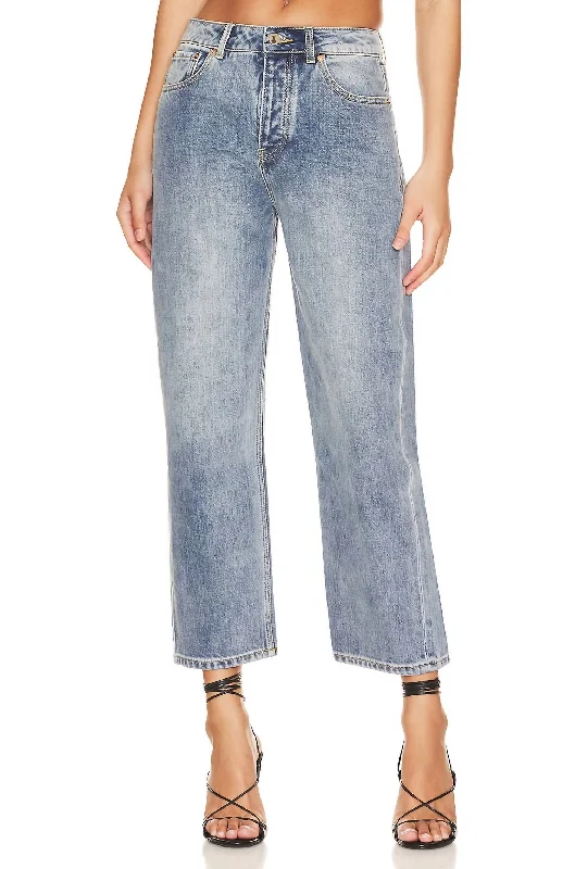 Davis Jean In Light Wash Denim Trendy Pleated Waist Jeans