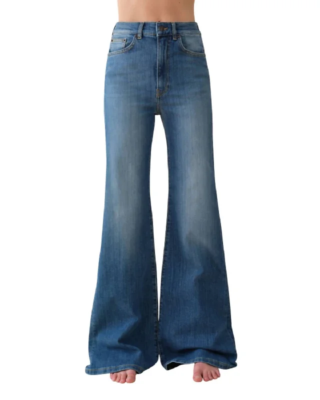 Fuji Jeans In Mid Vintage Comfortable Mid-Rise Jeans