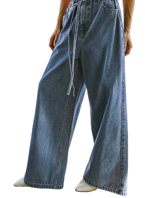 Relaxed Denim Jeans In Medium Indigo Trendy Colored Denim Jeans