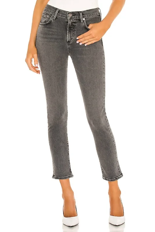 Toni Mid Rise Straight Jeans In Ceremony Comfortable Faded High-Rise Jeans